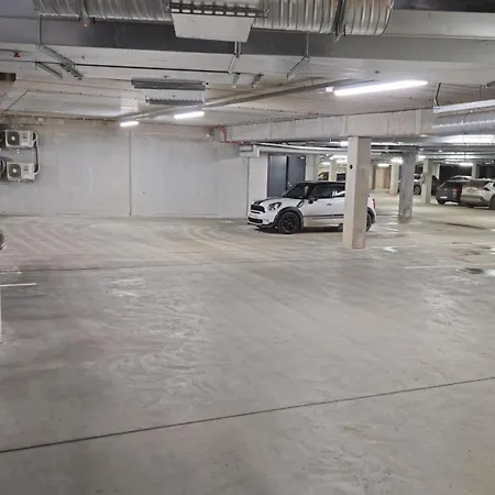Artisa Riia Str 22a * Tartu