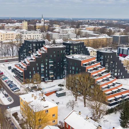 Artisa Riia Str 22a Luxury * Тарту