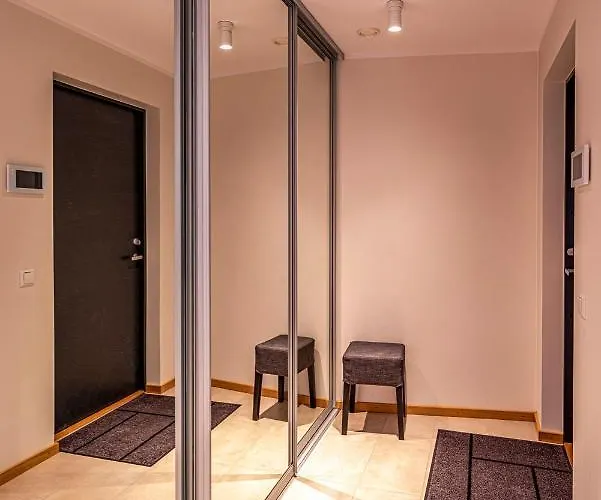 Artisa Riia Str 22a Luxury Тарту